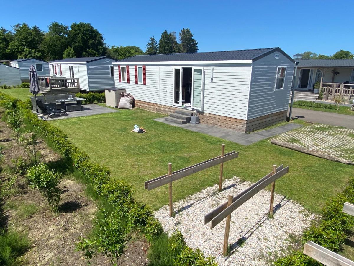 Chalet Enjoy Oostkapelle Exterior foto
